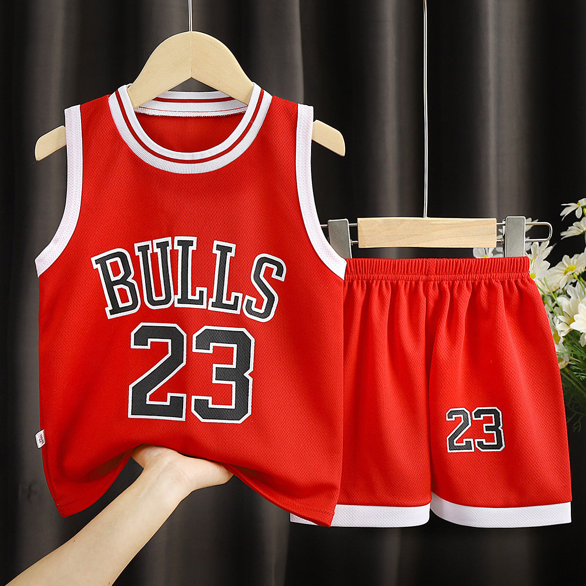 Children's Clothing Sports Basketball Wear Children's Clothing Boys' S
Product information:
Color: white, yellow, red, black, dark blue
Gift Box content: Clothing
Suitable height: 90cm,100cm,110cm,120cm,130cm,140cm,150cm,160cBabies & ToddlersShoparamas.comClothing Sports Basketball Wear Children'