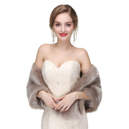 High-end Wedding Dress Winter Warm Fur Shawl
 Product information:
 
 Pattern: Monochrome
 
 Color: black, white, light gray, Burgundy, dark gray
 
 Applicable Gender: Female
 
 Inventory Type: whole transactiClothing & Apparel for WomenShoparamas.comHigh-end Wedding Dress Winter Warm Fur Shawl