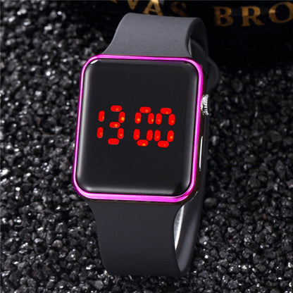 Digital Wrist Watch
 Overview:
 


 NO.1 human nature movement design
 Power-saving C chipset, powerful battery, accurate travel time, super long endurance.
 NO.2 button setting
 SimplWatchesShoparamas.comDigital Wrist Watch