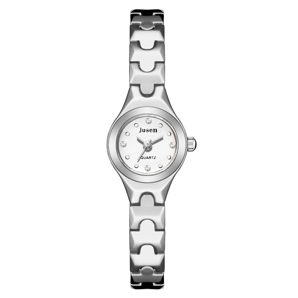 Small And Fine Bracelet Quartz Ladies Watch
 Product Information:
 
 Applicable people: Female
 
 Style: fashion
 
 Whether the source of patent: No
 
 Waterproof: No
 
 Movement type: Quartz
 
 Movement mode0Shoparamas.comFine Bracelet Quartz Ladies Watch