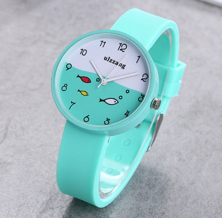 Children Watch For Girls Color Silicone Strap Fashion Quartz Wristwatc
Clasp Type: Buckle 

Dial Diameter: 36mm

Band Width: 15mm

Movement: Quartz

Dial Window Material Type: Glass

Style: Fashion &amp; Casual

Water Resistance Depth:WatchesShoparamas.comGirls Color Silicone Strap Fashion Quartz Wristwatch Fish Dial Cartoon Kids Clock