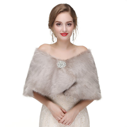 High-end Wedding Dress Winter Warm Fur Shawl
 Product information:
 
 Pattern: Monochrome
 
 Color: black, white, light gray, Burgundy, dark gray
 
 Applicable Gender: Female
 
 Inventory Type: whole transactiClothing & Apparel for WomenShoparamas.comHigh-end Wedding Dress Winter Warm Fur Shawl