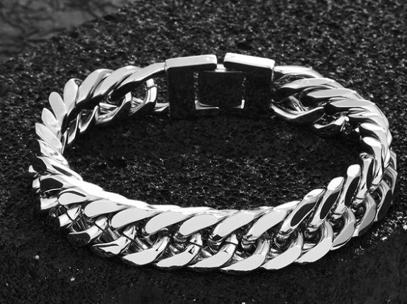 Titanium steel double buckle bracelet
 Material: Stainless steel
 
 Category: Bracelet
 
 Style: men's
 
 Size: width 15mm length 215mm


 


 
 
 
 
 
 
Men's JewelryShoparamas.comTitanium steel double buckle bracelet