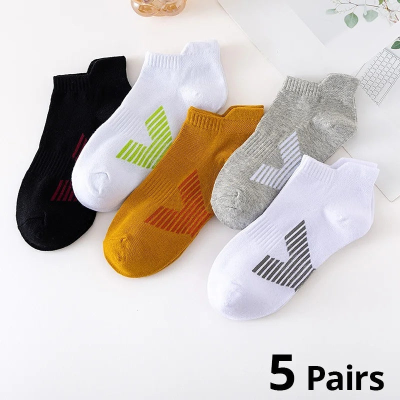 Men's Sports Short Thin Socks
 Product information:
 
 Pattern: fruit, smiley face, cartoon animation, stripes/plaid, letters/numbers/text
 
 Fabric name: polyester cotton
 
 Main fabric composiClothing & Apparel for MenShoparamas.comSports Short Thin Socks