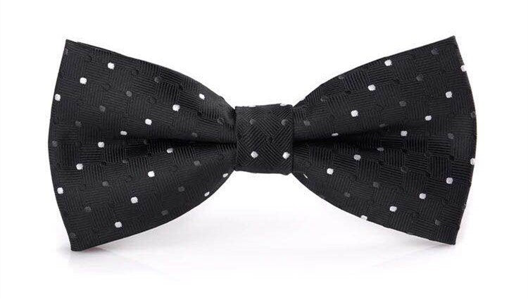 Bridegroom Bow Tie Trendy Men's British Formal Wear Wedding Bow Tie We
 Product information:
 
 Mode: Diversification
 
 Type: Collar Flower
 
 Color:
 
 Processing Method: Print
 
 Applicable Gender: Male
 
 Applicable Age Group: Adul0Shoparamas.comBritish Formal Wear Wedding Bow Tie Wedding Bow Tie Men'