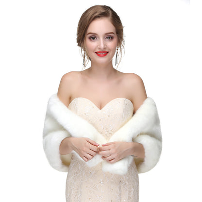 High-end Wedding Dress Winter Warm Fur Shawl
 Product information:
 
 Pattern: Monochrome
 
 Color: black, white, light gray, Burgundy, dark gray
 
 Applicable Gender: Female
 
 Inventory Type: whole transactiClothing & Apparel for WomenShoparamas.comHigh-end Wedding Dress Winter Warm Fur Shawl