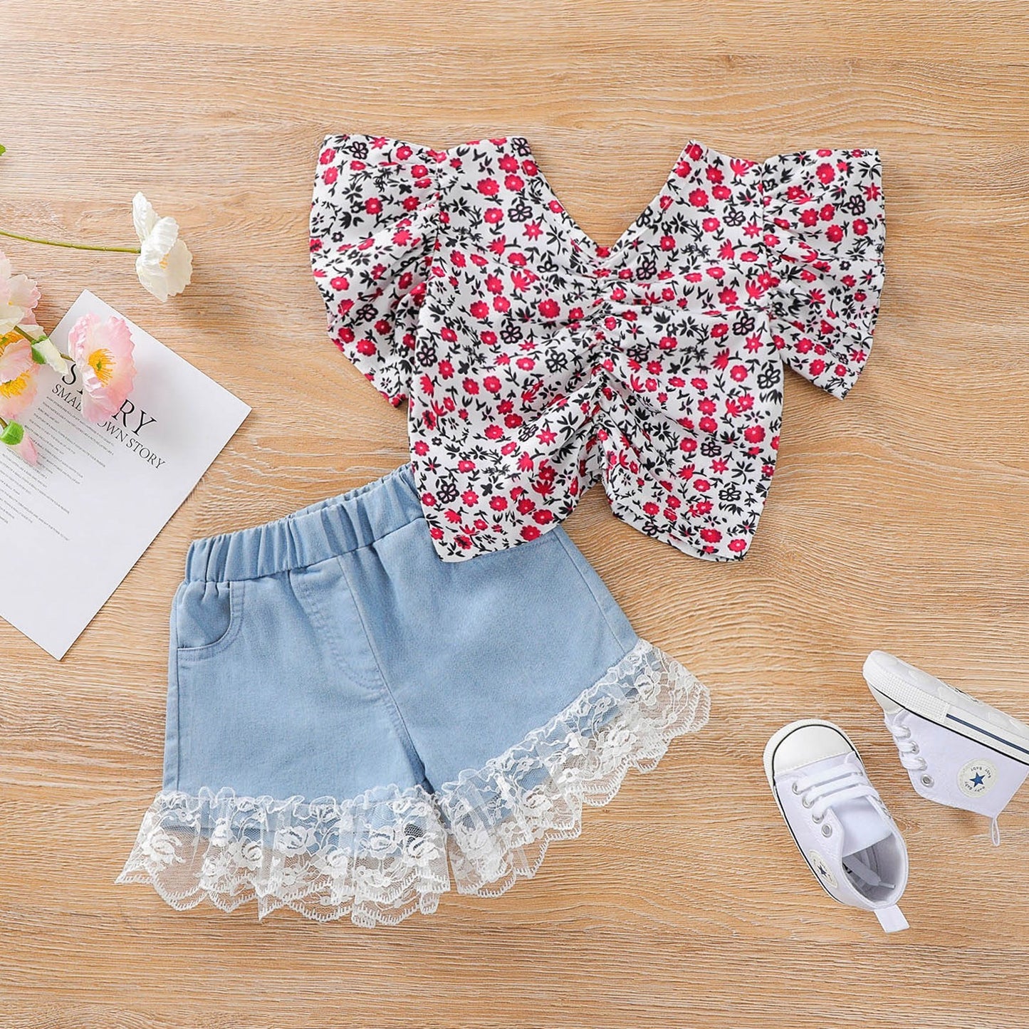 Children Clothes Shirt Girl Clothing Summer Baby Girl
 Product Information:
 
 Applicable age: 3 months
 
 Color classification: 2T 3T 4T 5T 6T
 
 Material composition: other 100%


 


 Size Information：
 
 Reference Babies & ToddlersShoparamas.comChildren Clothes Shirt Girl Clothing Summer Baby Girl