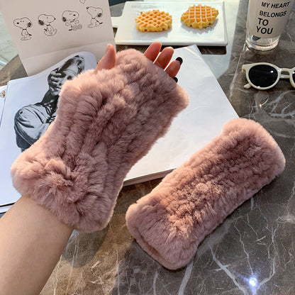 Sweet Warm And Thickened Rex Rabbit Fur Gloves
 Product information:
 
 Fabric name: rabbit fur
 
 Color: red, khaki, black, white, nude pink, beige, gray, flower blue, purple blue, flower yellow pink, dark browClothing & Apparel for WomenShoparamas.comThickened Rex Rabbit Fur Gloves