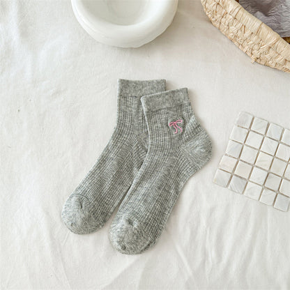 Bow Embroidered Short Thin Socks
 Product information:
 
 Fabric name: Cotton
 
 Color: short tube black, short tube Gray, short tube pink, short tube white, short tube Milky White
 
 Length of socClothing & Apparel for WomenShoparamas.comBow Embroidered Short Thin Socks