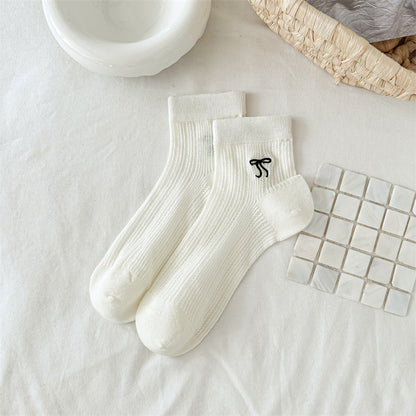 Bow Embroidered Short Thin Socks
 Product information:
 
 Fabric name: Cotton
 
 Color: short tube black, short tube Gray, short tube pink, short tube white, short tube Milky White
 
 Length of socClothing & Apparel for WomenShoparamas.comBow Embroidered Short Thin Socks