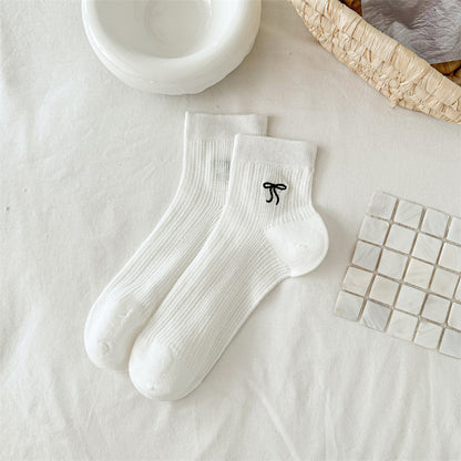 Bow Embroidered Short Thin Socks
 Product information:
 
 Fabric name: Cotton
 
 Color: short tube black, short tube Gray, short tube pink, short tube white, short tube Milky White
 
 Length of socClothing & Apparel for WomenShoparamas.comBow Embroidered Short Thin Socks