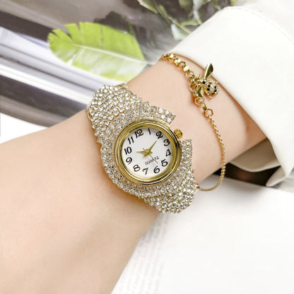 Fashionable All-match Casual Women's Quartz Watch
 Product information:


 Style: European
 
 Movement type: quartz
 
 Thickness: 9mm
 
 Dial diameter: 33mm
 
 Mirror material: ordinary glass mirror surface
 
 WatcWatchesShoparamas.com-match Casual Women'