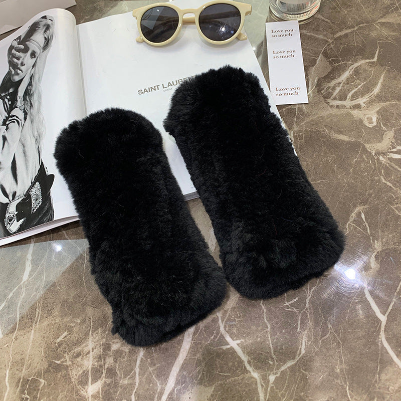 Sweet Warm And Thickened Rex Rabbit Fur Gloves
 Product information:
 
 Fabric name: rabbit fur
 
 Color: red, khaki, black, white, nude pink, beige, gray, flower blue, purple blue, flower yellow pink, dark browClothing & Apparel for WomenShoparamas.comThickened Rex Rabbit Fur Gloves